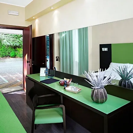 ホテル Blue Relais Maggiore 4*