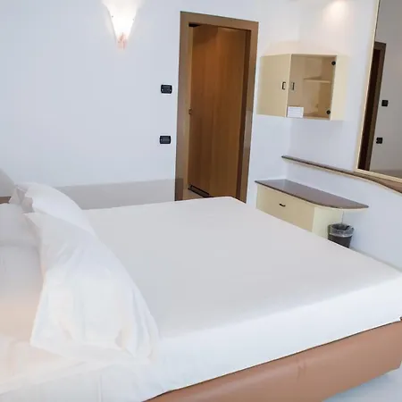 Blue Relais Maggiore Дормеллетто