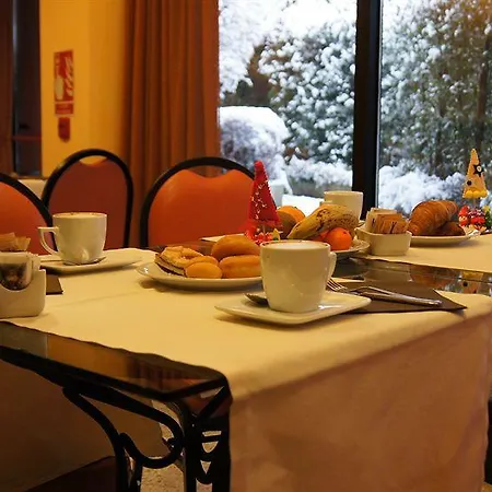 Blue Relais Maggiore