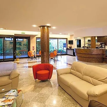 Blue Relais Maggiore دورميلّيتّو