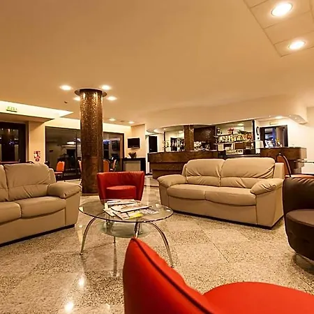 Blue Relais Maggiore دورميلّيتّو