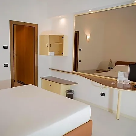Blue Relais Maggiore 4*