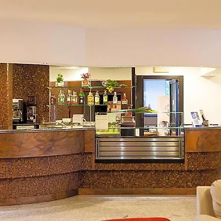 Blue Relais Maggiore 4* دورميلّيتّو