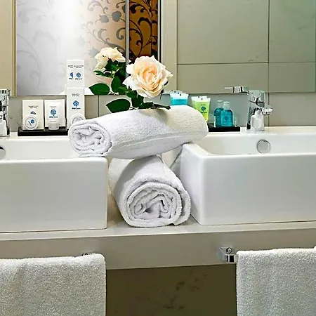 Blue Relais Maggiore ホテル