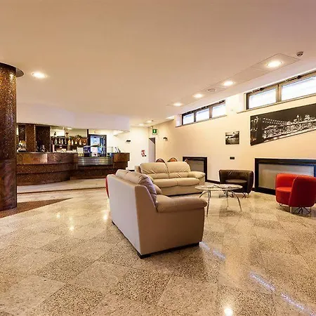 Blue Relais Maggiore Отель 4*