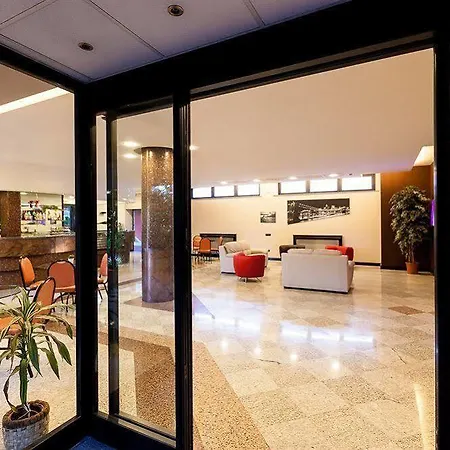 Blue Relais Maggiore Дормеллетто