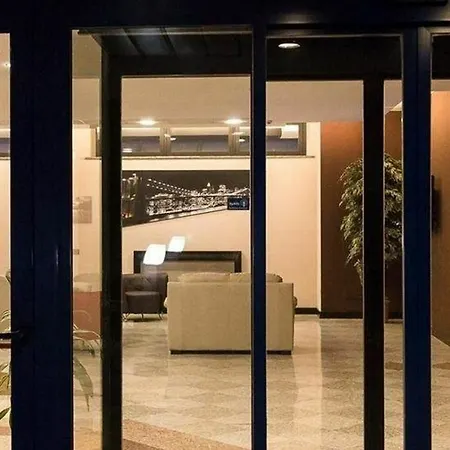 فندق Blue Relais Maggiore