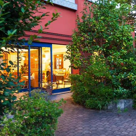 Blue Relais Maggiore Отель Дормеллетто