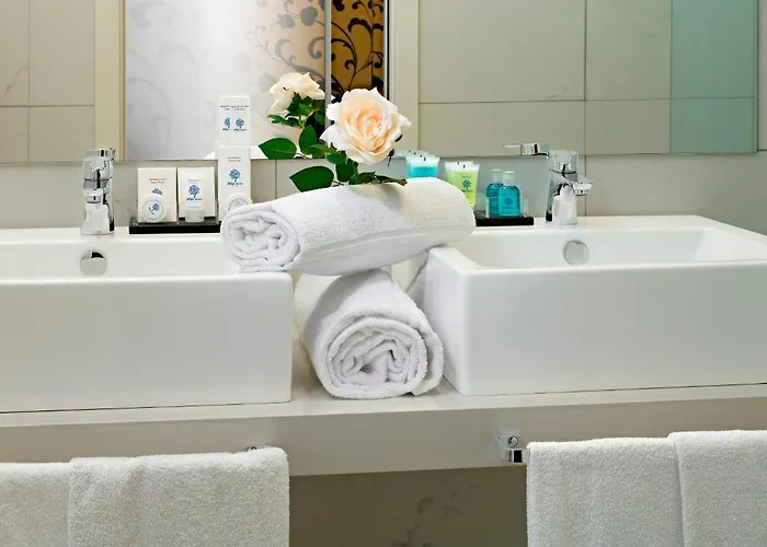 Hotel Blue Relais Maggiore 4*